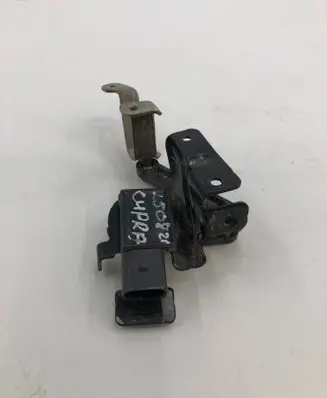 Cupra Formentor Rear air suspension level height sensor 5wa907127