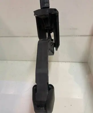 Clutch pedal