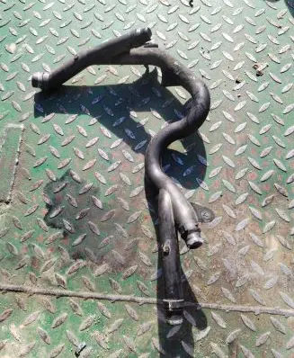 BMW 5 E60 E61 Engine coolant pipe/hose 11537785256