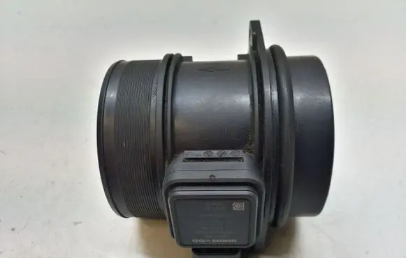 Volvo V50 Mass air flow meter 9645948980