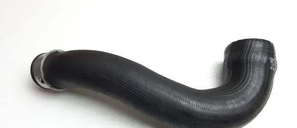 Porsche Cayenne (9PA) Intercooler hose/pipe 7L5145833D M7795