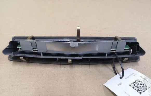 Opel Zafira B Third/center stoplight 13252463 417801 565461589