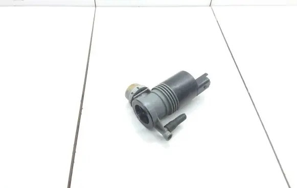 Renault Trafic III (X82) Windscreen/windshield washer pump 1024587 1403060771
