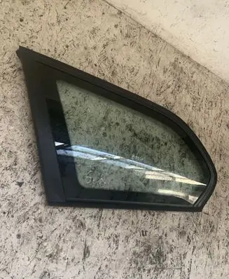 BMW 3 E90 E91 Rear side window