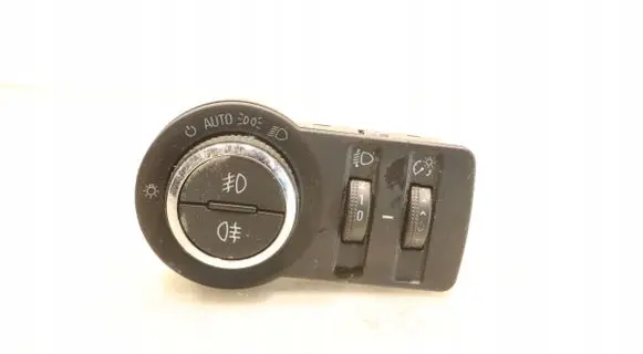 Opel Insignia A Light switch
