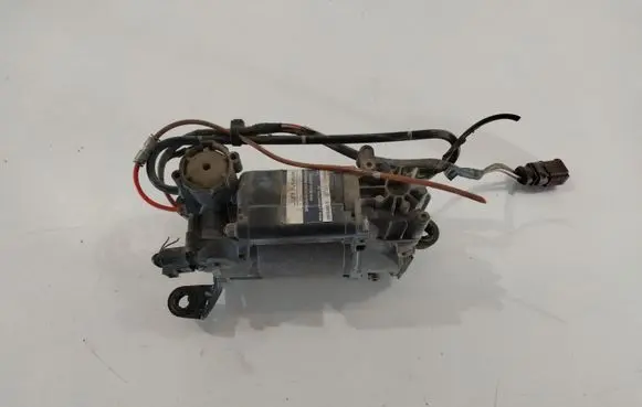 Audi A6 S6 C6 4F Air suspension compressor/pump 4F0616005D 4F0616005E 4F0616005F