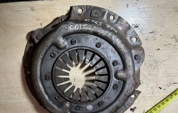 Mitsubishi Colt Pressure plate 