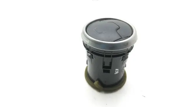 Nissan Qashqai Dash center air vent grill 68760JD10A