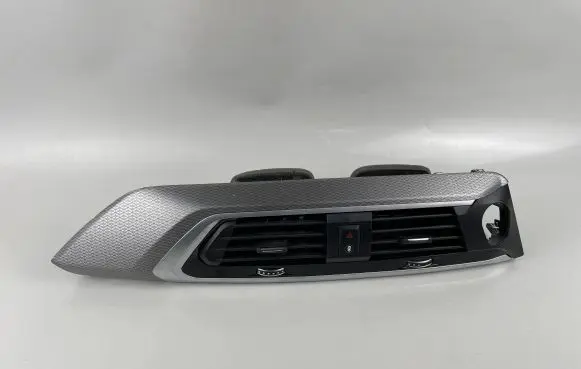 BMW X4 G02 Dash center air vent grill 9371467