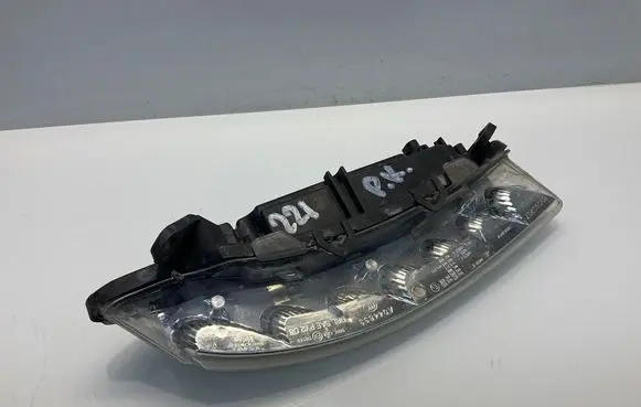 Mercedes-Benz S W221 LED Daytime headlight A2218201756 ZGS002Q01 89206931