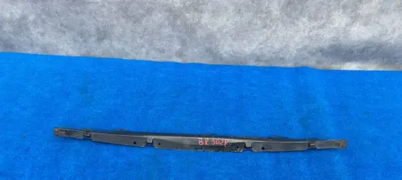 Ford Focus Rear bumper support beam 98AB-N17D995-BC