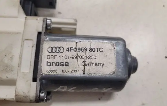 Audi A6 S6 C6 4F Rear door window regulator motor 4F0959801C 1101997001250