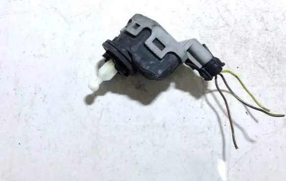 Headlight level adjustment motor