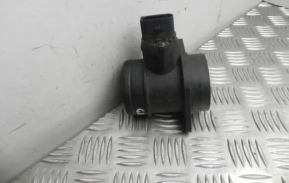Volkswagen Golf IV Air pressure sensor 0280217121 VD19020