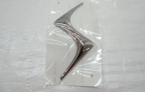 Citroen DS7 Crossback Manufacturer badge logo/emblem 9819737780