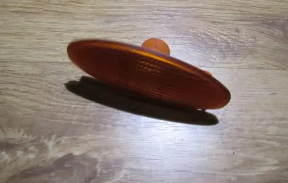 Ford Mondeo MK II Front fender indicator light 95GG13K309AA