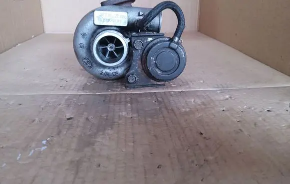 Hyundai Trajet Turbo 2823127000 KI093193