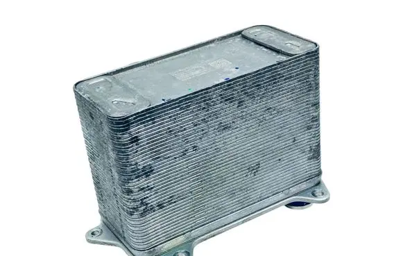 Tesla Model Y Electric car engine cooler 160635000A