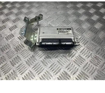 Hyundai Getz Engine control unit/module 3911002AA5 9030930372F TBH6IS13