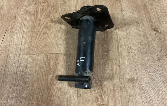 Audi A4 S4 B7 8E 8H Front bumper shock/impact absorber 8E0807133C