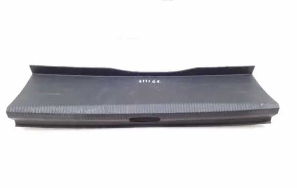 Volkswagen PASSAT B6 Tailgate/trunk side cover trim 3C5863459D