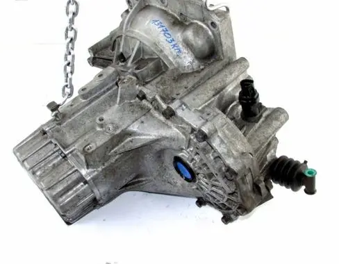 Manual 5 speed gearbox
