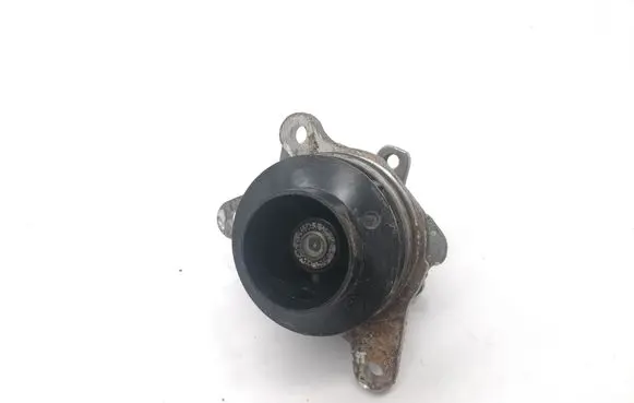 Nissan X-Trail T32 Water pump 210108796R
