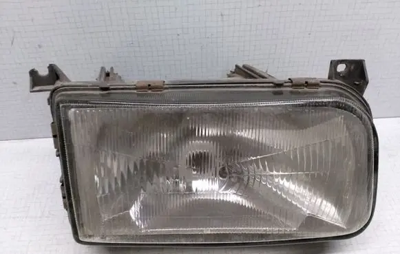 Volkswagen PASSAT B3 Headlight/headlamp 4411109B 0359701