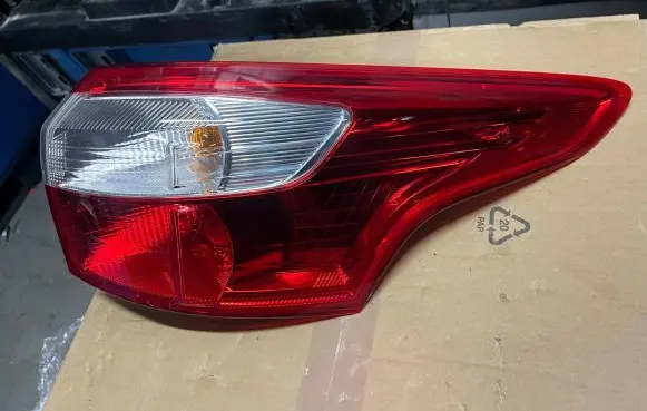 Ford Focus Rear/tail lights BM5113404GG