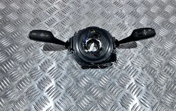 BMW 4 F32 F33 Headlight wiper switch 9351140