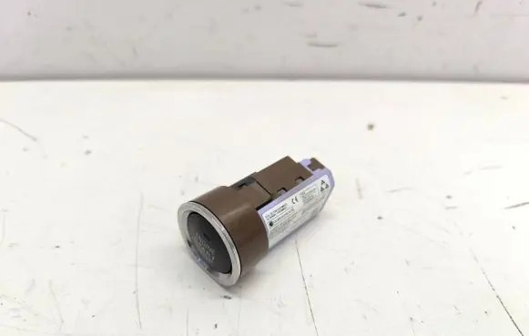 Subaru Outback (BT) Engine start stop button switch 15F057 15F0572