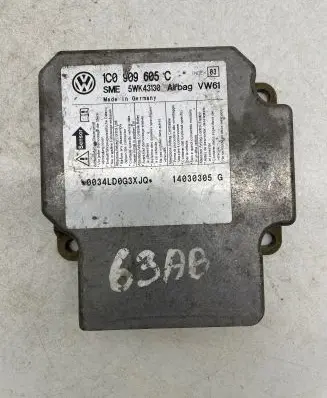 Volkswagen PASSAT B5.5 Airbag control unit/module 1C0909605C 5WK43130 14030305G