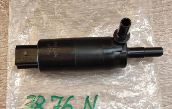 BMW 3 F30 F35 F31 Headlight washer pump 5902060250P 67127302589 7302589