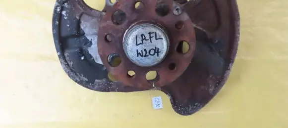 Mercedes-Benz C W204 Front wheel hub spindle knuckle A2043320101 A2043300625 A2044200744