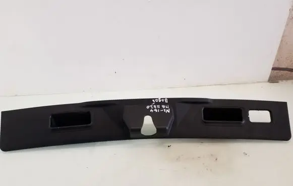 Mercedes-Benz R W251 Other trunk/boot trim element A2517470087