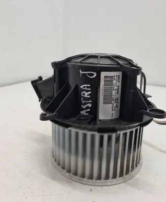 Opel Astra J Heater fan/blower U7253002