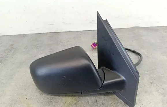 Volkswagen Polo Front door electric wing mirror E11026406