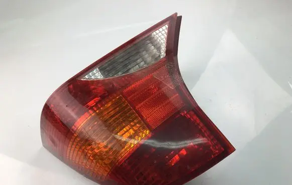 Ford Focus Rear/tail lights XS4X13404BD