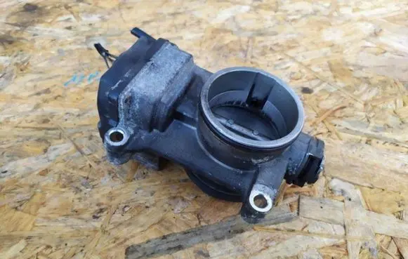 Renault Laguna II Throttle valve