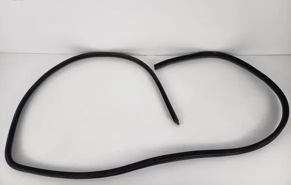 BMW 3 E90 E91 Front door rubber seal 7060287