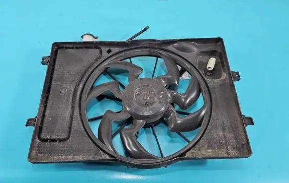 Hyundai Elantra VI Fan set IMPRK1496753