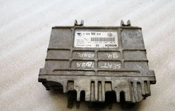 Seat Ibiza II (6k) Engine control unit/module 6K0906026A 26SA4343 0261203746