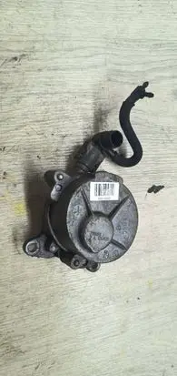 Renault Laguna III Vacuum pump 8200796080 796080