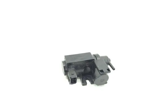 BMW 6 F06 Gran coupe Turbo solenoid valve 7626351 1174762635101
