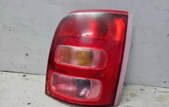 Nissan Micra Rear/tail lights 236714