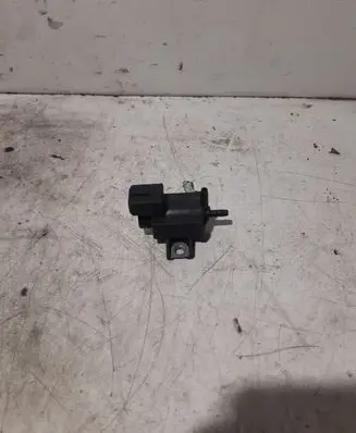 Lexus IS 220D-250-350 Turbo solenoid valve