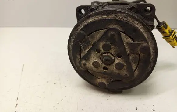 Peugeot 607 Air conditioning (A/C) compressor (pump)