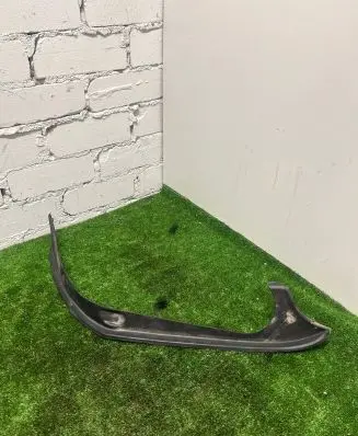 Mercedes-Benz E W213 Tailgate trim A2136903406