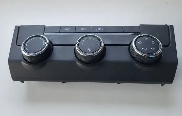 Skoda Octavia Mk3 (5E) Climate control unit