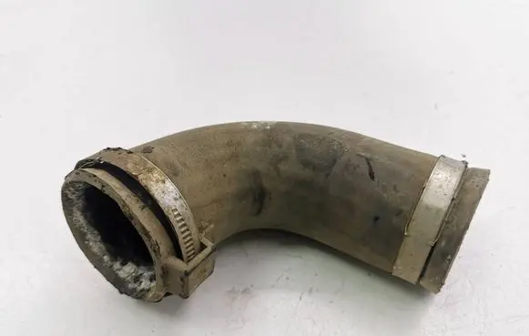 Hyundai Santa Fe Intercooler hose/pipe